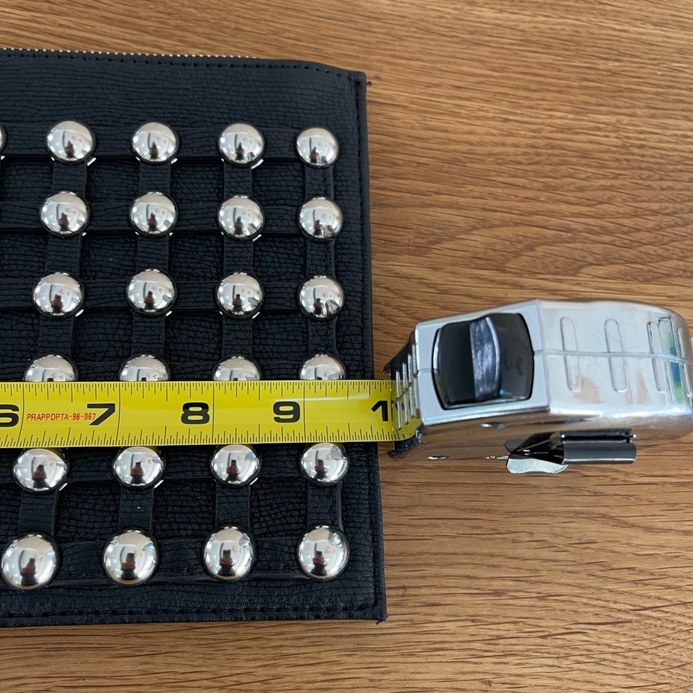 Sondra Roberts - image 6